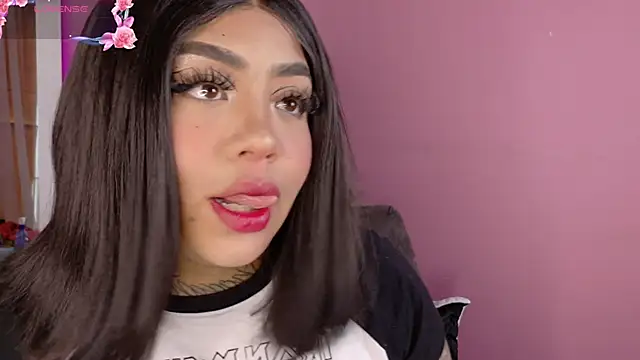 Snapshot of foxxy-lov3 chatting on April 7, 2:39 pm foxxy-lov3 online show from April 7, 2:39 pm