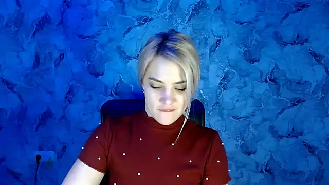 Snapshot of nika_gold1 chatting on January 24, 5:00 pm nika gold1 online show from January 24, 5:00 pm