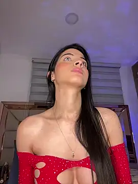 Snapshot of violetta-brown1 chatting on March 20, 7:47 am violetta-brown1 online show from March 20, 7:47 am