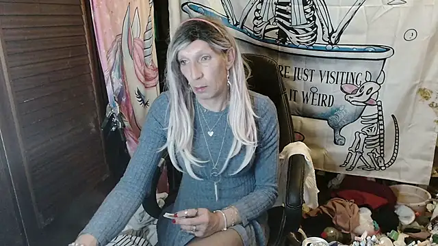 Ombeline1 online show from March 23, 9:08 pm