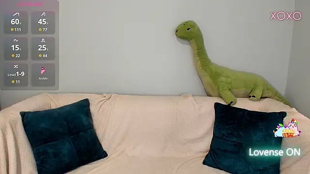 MilliStrii online show from April 16, 1:28 am