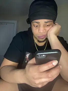 Elgrazonamor online show from February 22, 4:40 am