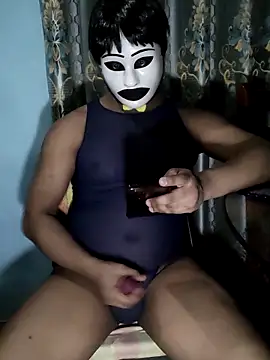 Snapshot of zentaishow chatting on March 1, 7:38 pm zentaishow online show from March 1, 7:38 pm