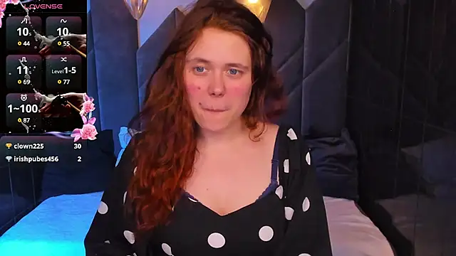 SophiePure online show from February 25, 2:36 am