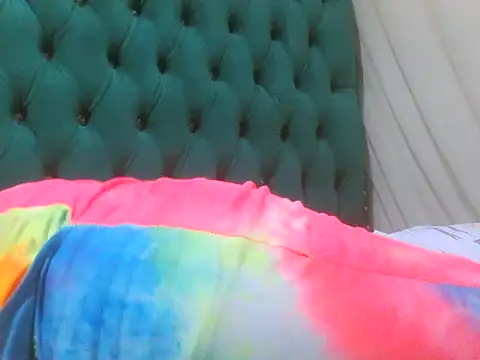 Snapshot of Sexy_Riri chatting on January 16, 2:37 am Sexy Riri online show from January 16, 2:37 am