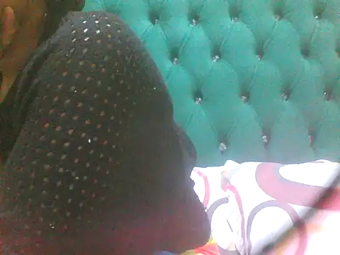 Snapshot of Sexy_Riri chatting on February 12, 2:34 pm Sexy Riri online show from February 12, 2:34 pm