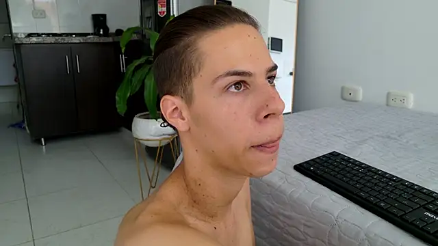 grey   27 online show from February 21, 8:27 pm