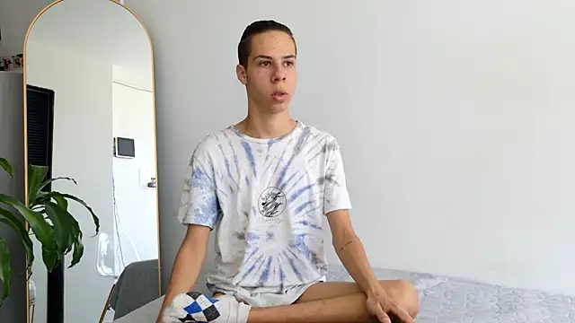 grey   27 online show from March 1, 2:23 pm