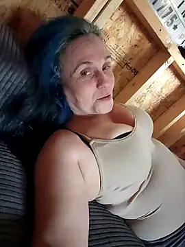 Snapshot of stellaquinn1775 chatting on December 18, 9:51 pm stellaquinn1775 online show from December 18, 9:51 pm