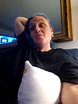 Snapshot of stellaquinn1775 chatting on September 16, 2:45 am stellaquinn1775 online show from September 16, 2:45 am