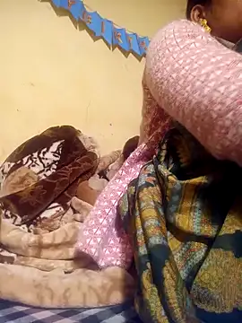 Snapshot of Hi_Radhika chatting on January 13, 3:26 pm Hi Radhika online show from January 13, 3:26 pm