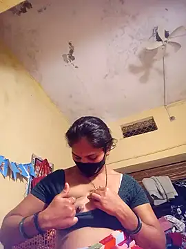 Snapshot of Hi_Radhika chatting on January 19, 5:07 pm Hi Radhika online show from January 19, 5:07 pm