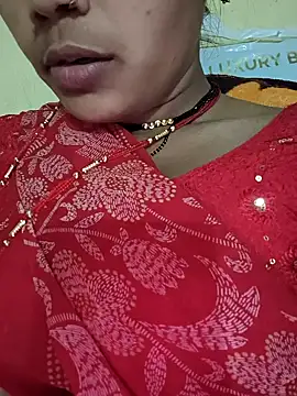 Snapshot of Hi_Radhika chatting on February 2, 12:24 pm Hi Radhika online show from February 2, 12:24 pm