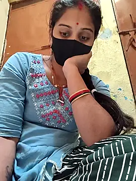 Snapshot of Hi_Radhika chatting on March 17, 9:22 am Hi Radhika online show from March 17, 9:22 am