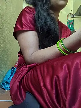 Snapshot of Hi_Radhika chatting on September 24, 2:37 am Hi Radhika online show from September 24, 2:37 am