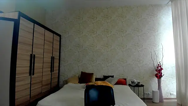 JulisSweet online show from January 31, 12:07 pm