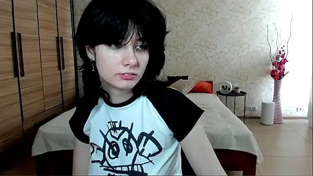 JulisSweet online show from February 3, 10:47 am