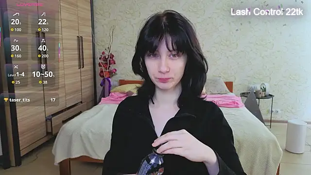 JulisSweet online show from March 30, 7:20 am