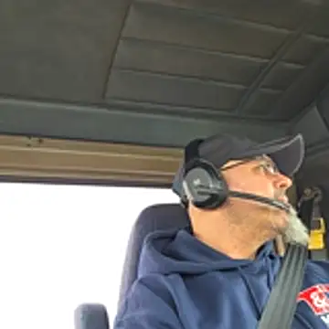 KrazyLegz online show from February 12, 3:51 pm