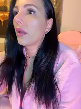 Snapshot of ReiyaRey chatting on April 28, 3:44 am ReiyaRey online show from April 28, 3:44 am
