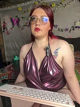 Snapshot of NinaGauther chatting on February 10, 2:10 pm NinaGauther online show from February 10, 2:10 pm