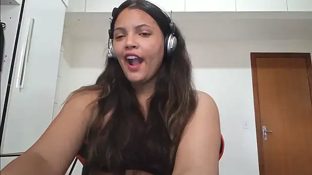 Snapshot of bombomepimenta chatting on January 25, 6:46 pm bombomepimenta online show from January 25, 6:46 pm