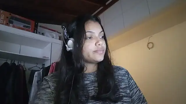 Snapshot of bombomepimenta chatting on October 15, 8:42 pm bombomepimenta online show from October 15, 8:42 pm