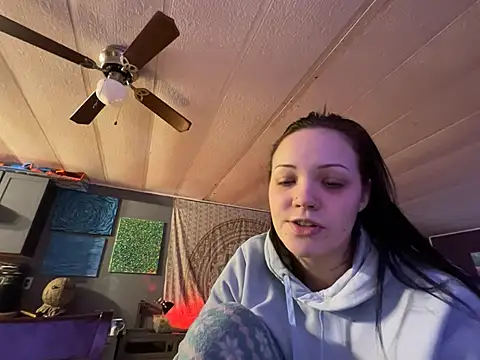 skinwalkingzombie online show from February 10, 6:13 pm