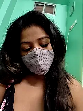 Monalisa Singh online show from January 29, 8:08 am