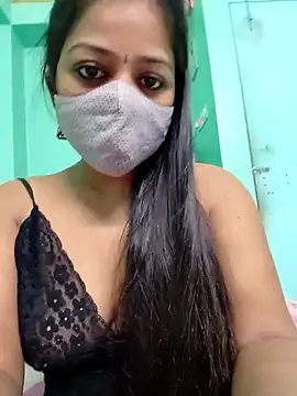 Monalisa Singh online show from September 15, 5:46 pm