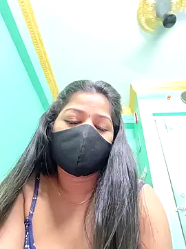 Monalisa Singh online show from March 11, 11:27 am