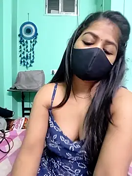 Monalisa Singh online show from April 9, 6:57 pm