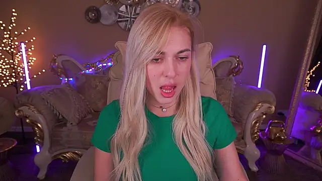 ArishkaLulu online show from February 5, 7:13 am