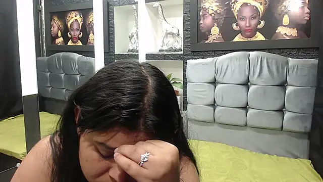 Snapshot of sia_cavad chatting on December 20, 8:45 pm sia cavad online show from December 20, 8:45 pm