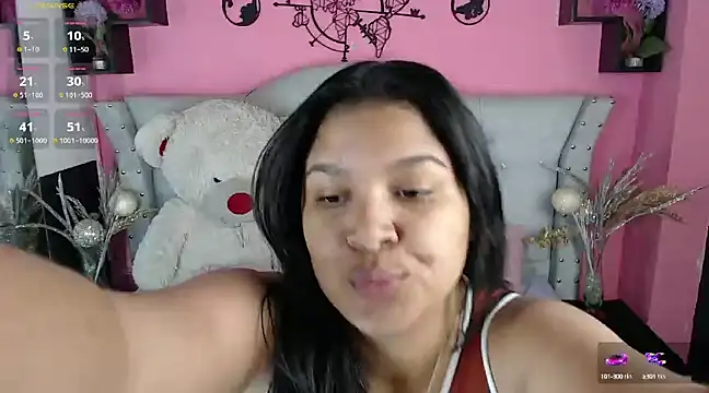 Snapshot of sia_cavad chatting on January 3, 12:19 pm sia cavad online show from January 3, 12:19 pm