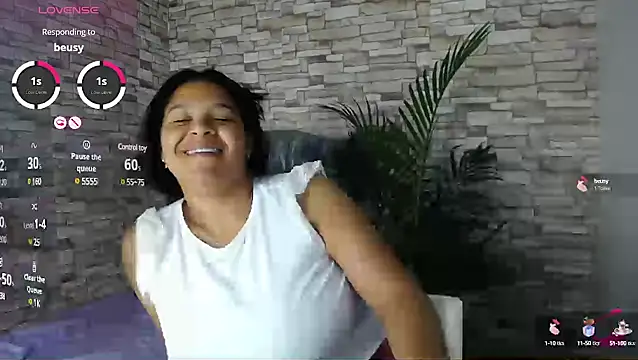Snapshot of sia_cavad chatting on February 6, 9:53 am sia cavad online show from February 6, 9:53 am