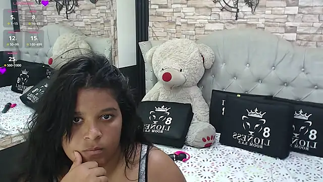 Snapshot of sia_cavad chatting on February 22, 12:29 pm sia cavad online show from February 22, 12:29 pm