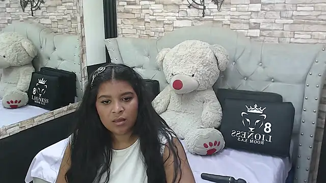 Snapshot of sia_cavad chatting on February 28, 4:42 pm sia cavad online show from February 28, 4:42 pm