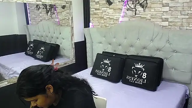 Snapshot of sia_cavad chatting on March 5, 12:22 pm sia cavad online show from March 5, 12:22 pm