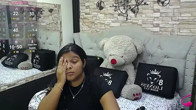 Snapshot of sia_cavad chatting on March 18, 12:25 pm sia cavad online show from March 18, 12:25 pm