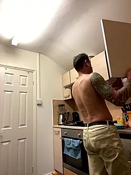 Yourhotboy 42 online show from January 12, 6:57 pm