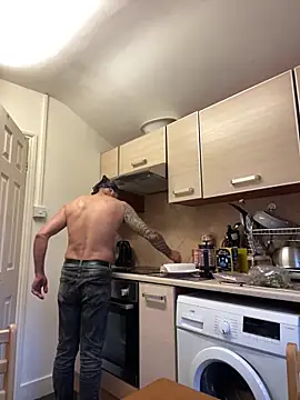 Yourhotboy 42 online show from February 20, 4:40 pm