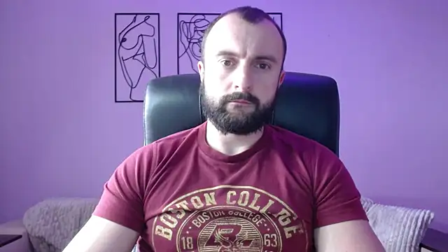 brindlefly6969 online show from March 18, 11:41 am