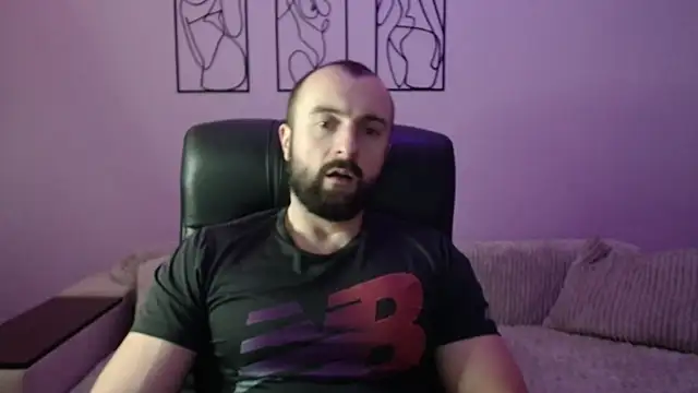 brindlefly6969 online show from November 14, 11:20 am