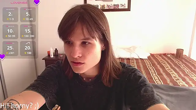 Your Hand In mine online show from December 6, 6:28 pm