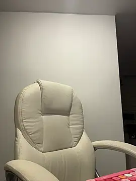 pamell col online show from October 31, 1:28 am