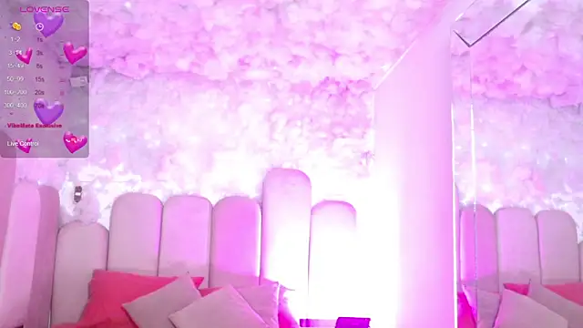 puca ebony online show from March 25, 12:44 pm