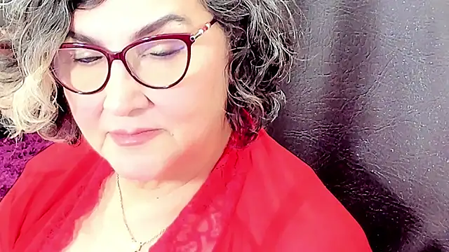 cataleya mom online show from May 17, 1:25 am