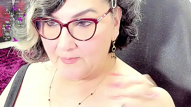 cataleya mom online show from May 27, 2:52 am