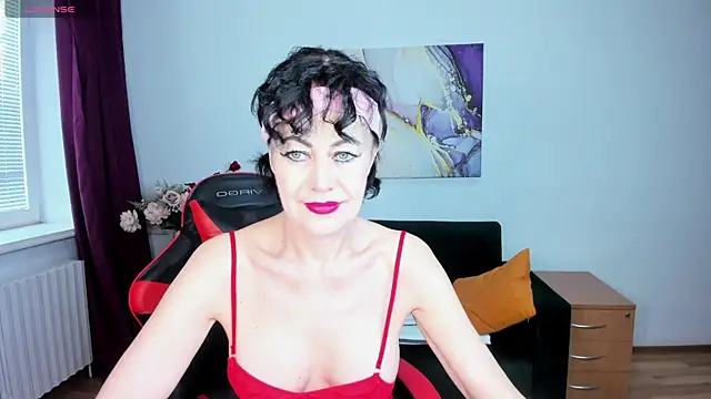 Snapshot of Silvia_Wallec chatting on April 30, 5:36 am Silvia Wallec online show from April 30, 5:36 am
